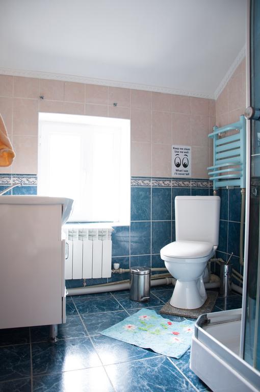 Almaty Backpackers Hostel Buitenkant foto